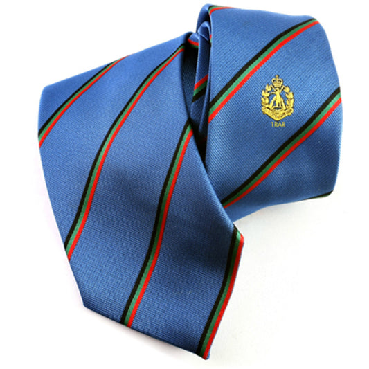 1st Battalion Royal Australian Regiment (1RAR) Tie. This quality jacquard woven tie is ideal for Anzac Day or reunions. A traditional club tie design featuring the RAR badge and '1RAR' picked out in gold. www.defenceqstore.com.au