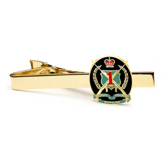 Add a touch of elegance to your look with the 1st Recruit Training Battalion (1 RTB) 20mm enamel tie bar! Crafted with gold-plated material, this gorgeous tie bar is perfect for any work or formal occasion. www.defenceqstore.com.au