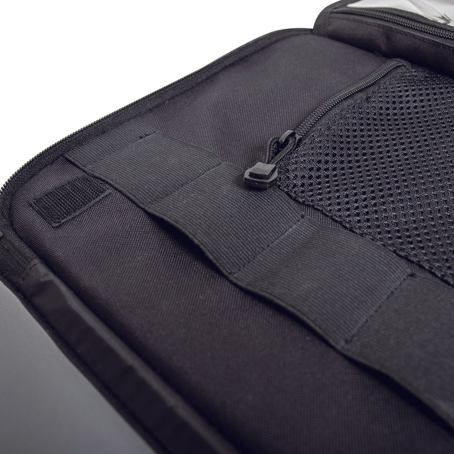 Be mission-ready with all your battle tools which are easily accessible in Rothco’s Tactical Map Case. Two interior window pockets (measuring 11.5" x 8.5" and 10.5" x 7.5") hold your maps and documents, protecting them from outside elements. www.defenceqstore.com.au