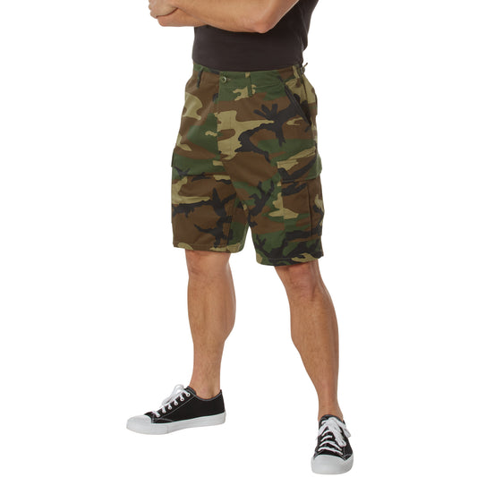 Rothco’s Tactical BDU Shorts are just what you need for the trail, range, and casual style. The cargo shorts provide with 6 pockets for plenty of EDC (Everyday Carry) storage options; two front slash pockets and two rear button down pockets, plus two large side cargo pockets. www.defenceqstore.com.au