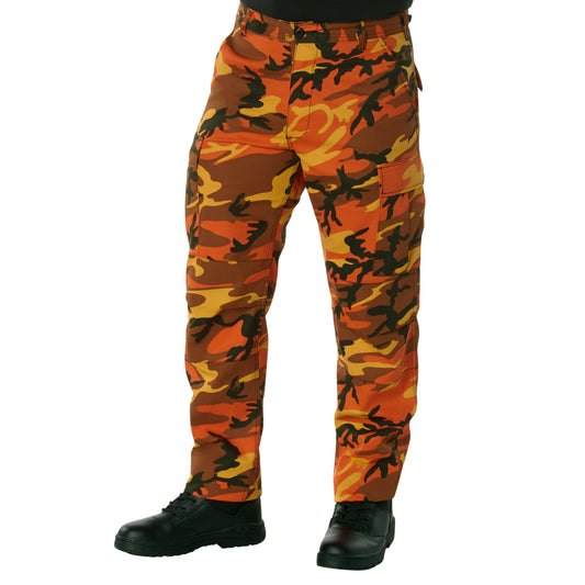 Providing flexibility, strength, and plenty of pockets, these BDUs are not afraid to get down and dirty, standing up to tough challenges during field missions, tactical operations, law enforcement duties, and outdoor adventures. www.defenceqstore.com.au