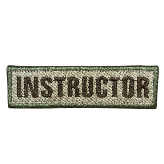 Take your fashion to the next level with this unique and bold embroidered patch! Add a touch of personality to any outfit, from jackets and shirts to pants, jeans, and hats. Measuring at 9.5x2.5cm, it's the perfect size for making a statement. www.defenceqstore.com.au