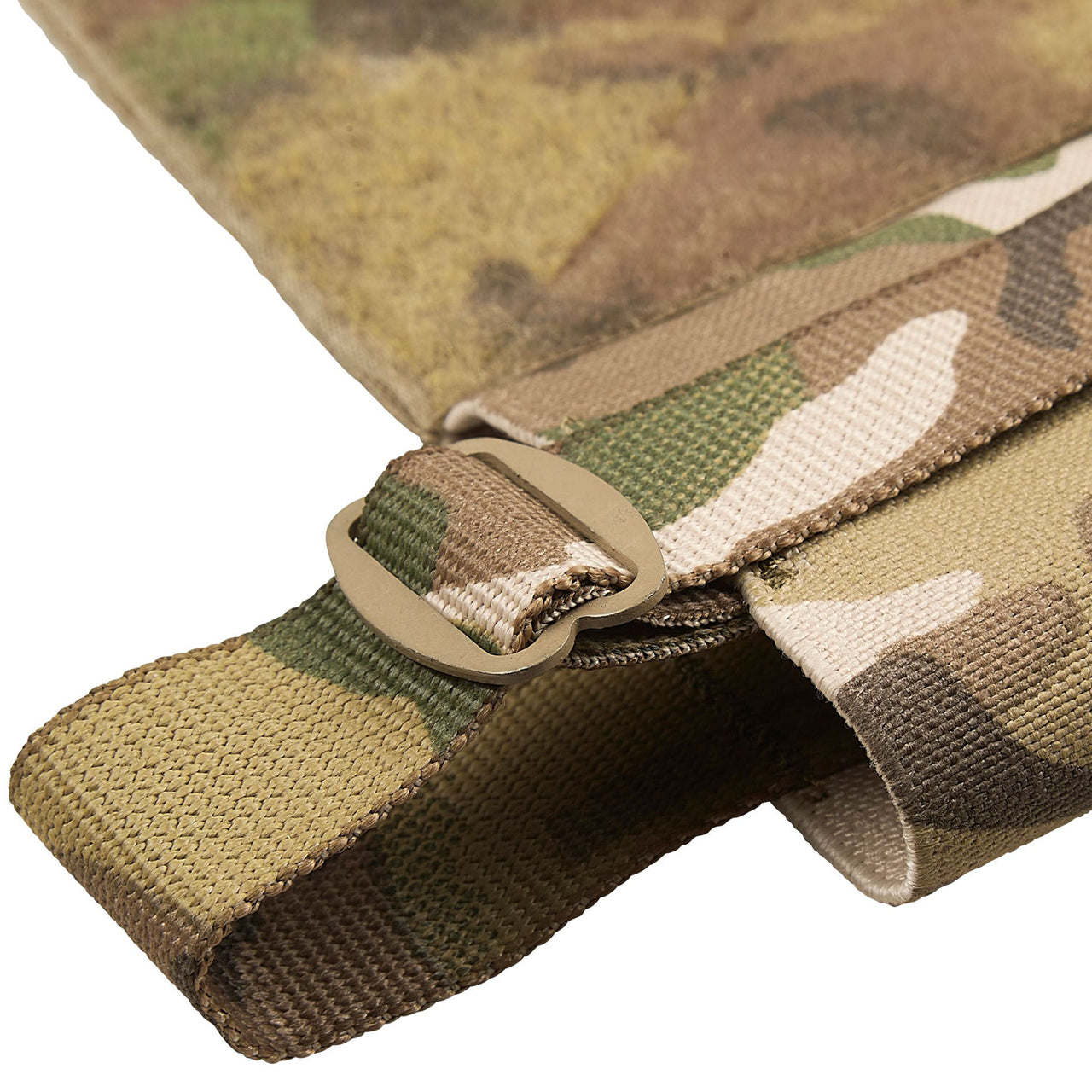 The ASAD Elastic Side Wings are designed to attach to the front or back Velcro area of your plate carrier under your cummerbund to boost carrying capacity without adding weight, they will accept various radios, up to two M4 magazines, a smoke grenade, medical items or similar sized objects. www.defenceqstore.com.au clip view