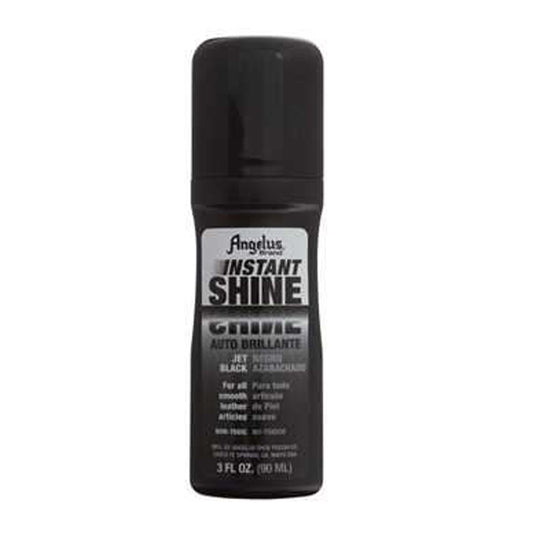 Angelus Instant Shine Black 90ml offers a fast and convenient way to refresh your shoes with a brilliant shine. Its simple application process means you can quickly enhance the appearance of your shoes without the need for extensive polishing. www.defenceqstore.com.au
