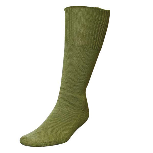 Designed on the traditional army issue, the Army Merino Sock blends the comfort and warmth of Australian wool with the strength and durability of nylon for a long lasting comfortable fit. www.defenceqstore.com.au