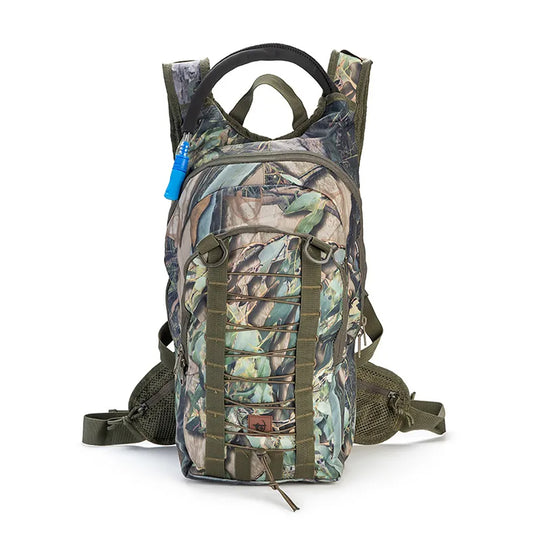 Discover the amazing Austealth Native Camouflage 2.5L Hydro Pack! This pack is equipped with a 2.5L bladder, crafted from 900D Oxford Fabric with a waterproof membrane, YKK zips, and a padded mesh backing. www.defenceqstore.com.au