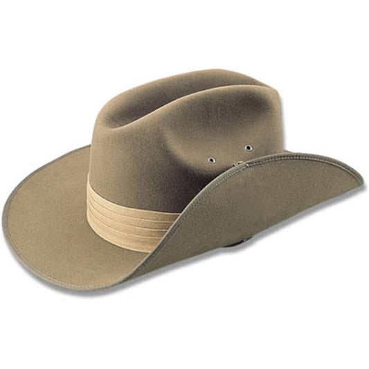 Introducing the Australian Army Slouch Hat, a luxurious and sophisticated accessory paying tribute to those who serve in the Australian Army. Crafted with only the highest quality materials, this slouch hat comes in array of sizes (54-61cm) and is designed with a wide 89mm brim boasting a bound edge and a classic military-style puggaree and chin strap - truly worthy of its honored place in history! www.defenceqstore.com.au