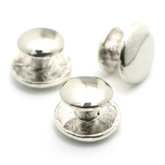 This set of 3 Dress Studs in Silver are perfect for your Mess Uniform. They are crafted with metal for durability, ensuring they will last. The standard size and elegant silver colour make them suitable for any occasion. Enjoy wearing a sophisticated accessory to your Mess Uniform. www.defenceqstore.com.au