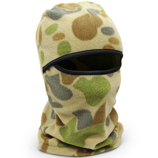 Auscam Fleece Material Great for cold weather, hunting, freezer work, skiing One Size Fits most Colour: Auscam Camouflage This balaclava provides superior warmth and comfort, with a lightweight fleece that stretches to fit your head. It's designed for maximum visibility and durability, and is an ideal choice for a range of outdoor activities. www.defenceqstore.com.au
