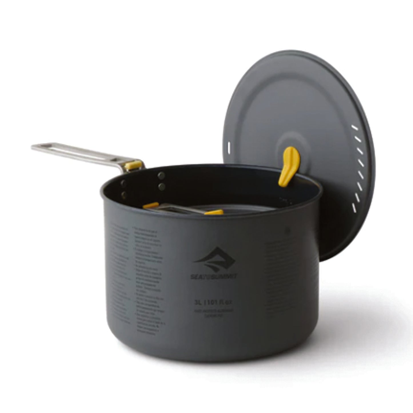The Frontier Ultralight Two Pot Set includes a compact 1.3L and generously-sized 3L pot made of high quality hard-anodised aluminium alloy for durability and efficient heat transfer. www.defenceqstore.com.au