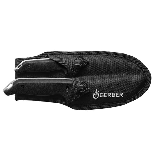 This cleaning kit offers thorough and efficient field dressing, as well as cutting and quartering an animal. The two knife kit has two full tang blades, the larger with a gut hook feature. Both have a moulded rubber handle for comfort and can be sheathed together. www.defenceqstore.com.au