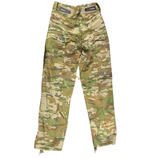 The Essential Army Cadet Tactical Trousers AMCU are designed with AMC compatible military pattern, featuring cargo pockets with zips on the legs, an adjustable waist with wide belt loops, and elastic trouser ties with a toggle at the ankles. www.defenceqstore.com.au