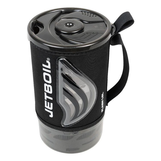 Blistering boil times come standard on the Jetboil Flash 1L Hike Stove, making it a must-have for outdoor adventurers. Whether you're on a multi-day hike or setting up camp in winter conditions, this all-in-one cooking system ensures you can enjoy a hot meal or drink quickly and easily. www.defenceqstore.com.au