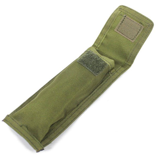 If you are in need of a compact knife pouch, this is the perfect item for you. Weather you are camping, fishing, hunting or just for work, this pouch is great. It has a built in pocket loop making it easy to carry. www.defenceqstore.com.au