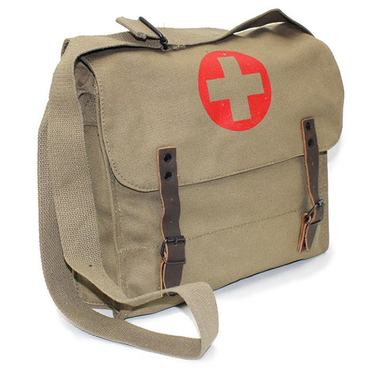 Carry your essentials with confidence using this rugged canvas medic shoulder bag. Engineered from durable canvas, it features a secure main compartment with dual leather strap closures and belt buckles—keeping your gear protected and organised. www.defenceqstore.com.au