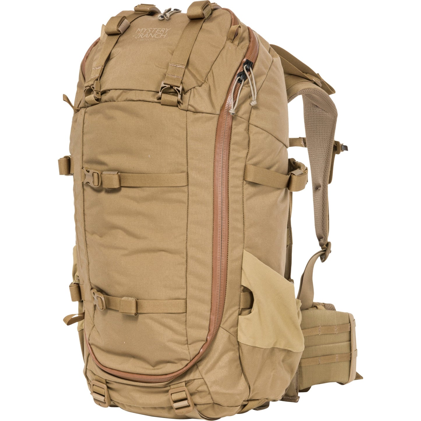 It’s roomy enough for a fast and light overnighter as well as being perfectly suited for dawn ‘til dusk hunts where coming out by headlamp is the norm. www.defenceqstore.com.au