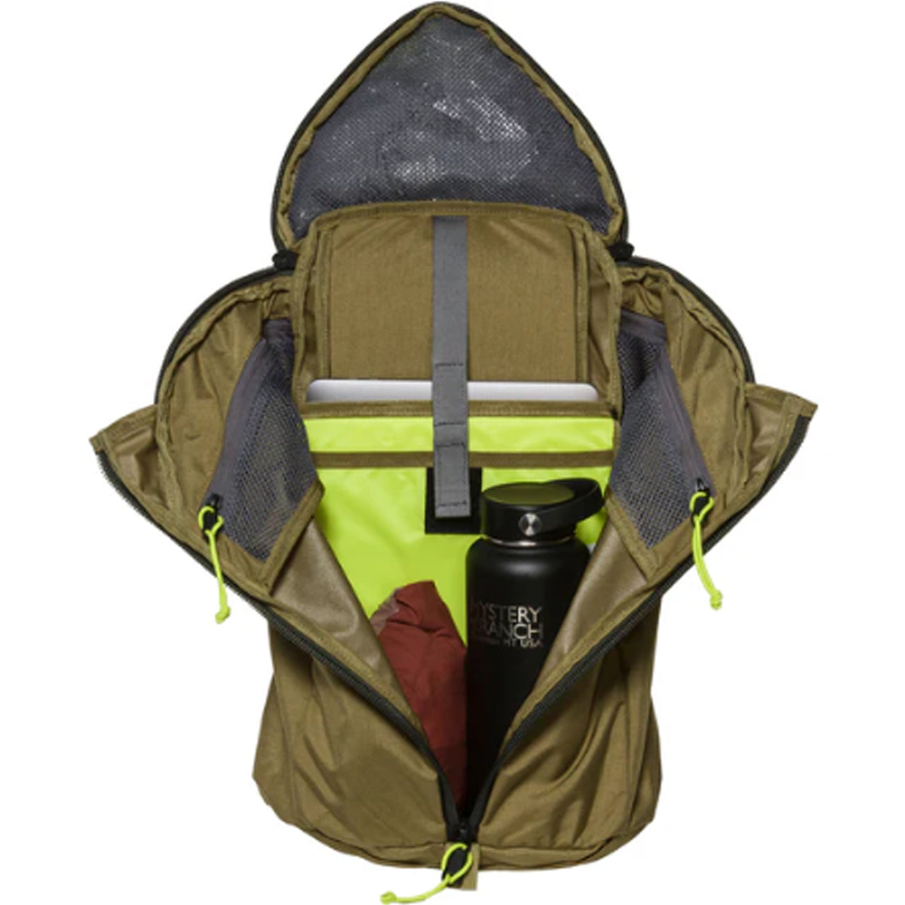 Be prepared for life’s daily battles with the URBAN ASSAULT daypack. The 3-ZIP design serves both form and function, allowing ready access to your pack’s contents. With built-in laptop and tablet sleeves, your devices will hug closely to the back panel for optimal carry comfort and protection. Features a zippered, mesh-lined pocket built into the lid, as well as two internal zippered pockets to organize smaller items. www.defenceqstore.com.au