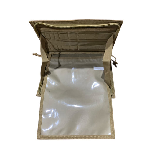 With the Officer/NCO Tactical Panel AMCU, you can easily and conveniently use maps and other navigational tools on a clean and protected surface. Its front boasts six PALS columns, providing ample room for attaching additional pouches. www.defenceqstore.com.au