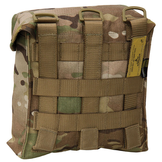 The MOLLE Minimi Pouch has been built to the same requirements as the old ALICE canvas Minimi pouches.
The MOLLE Minimi Pouch is lighter, stronger and can be MOLLE mounted.
This pouch looks and feels like everyones' old favourite but is superior in every way. www.defenceqstore.com.au where the army shops