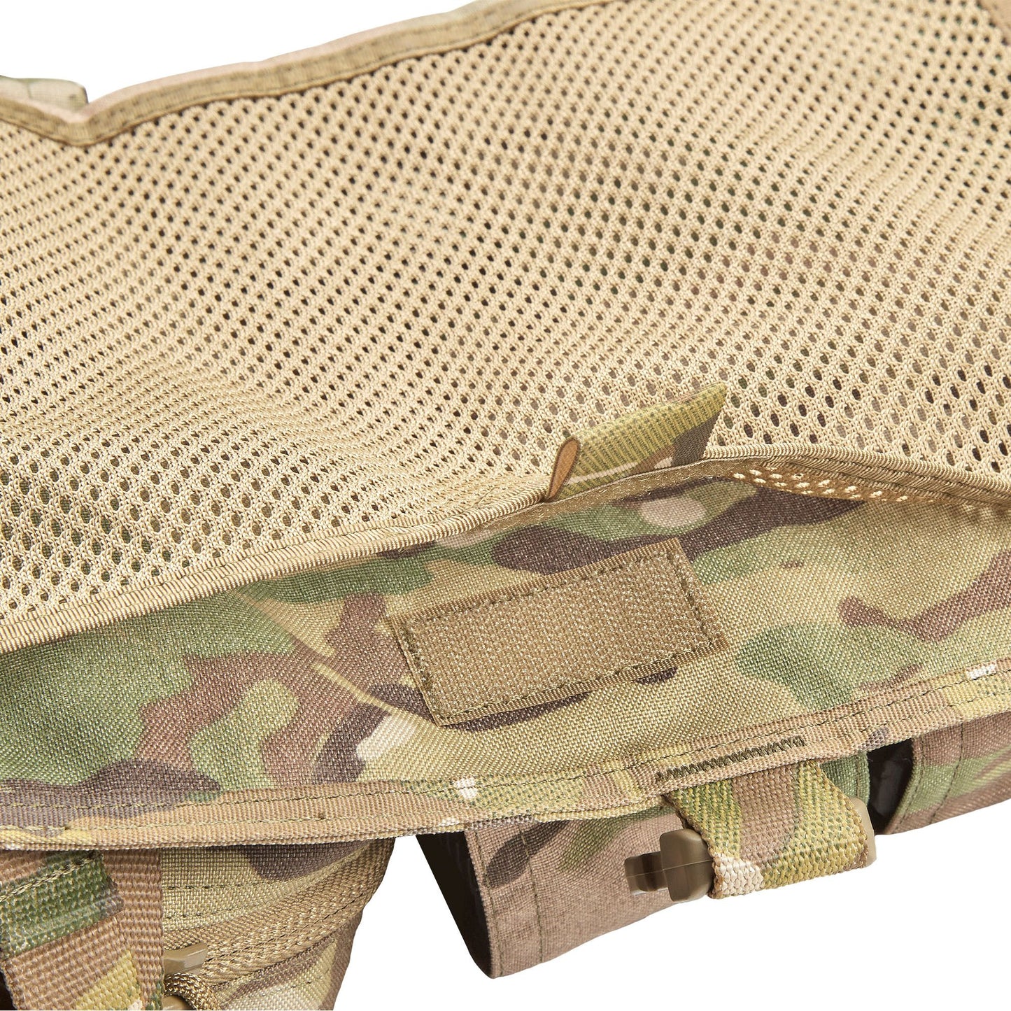 The PLATATAC VM load-bearing CAF MOD chest rig is an ambidextrous, general-purpose, no-frills, load carriage solution designed with flexibility and ease of use in mind. It is designed to work as a standalone chest rig,or mounted to a plate carrier via quick release ITW clips. It features a large zipper in the middle for easy donning and doffing when wearing cold weather kit, or with armour. www.defenceqstore.com.au where the army shops