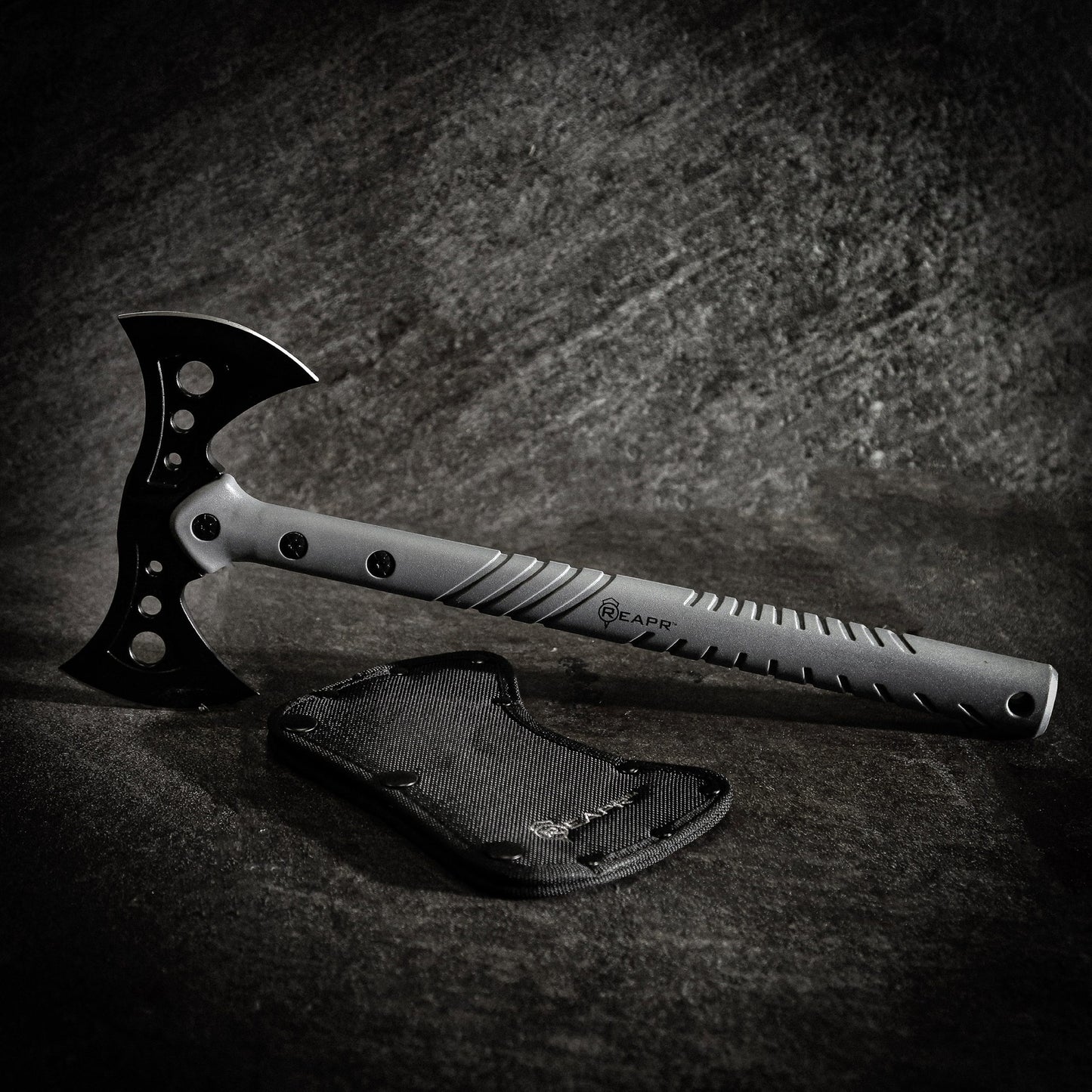 When you need a tactical survivalist axe that holds up to the rigors of any camping or hunting trips, the REAPR 11779 Sidewinder takes care of all your survivalist and hunting needs. www.defenceqstore.com.au