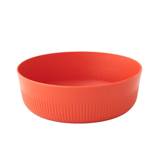 Passage bowls are simple, light and functional. Cool Grip fins allow you to hold the bowl securely, even when the contents are really hot. Steep sidewalls keep your food from spilling, and the large radius curve between sidewalls and the base matches Sea to Summit spoons perfectly. www.defenceqstore.com.au