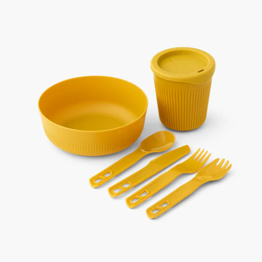 Light, strong and packable, the 6-piece Passage Dinnerware Set offers typical Sea to Summit functionality. Cool Grip sidewalls allow the user to hold the bowl and cup firmly, even when the contents are hot. www.defenceqstore.com.au