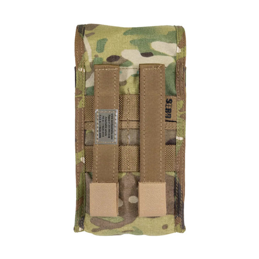 Introducing our incredible Multicam Water Bottle Holder, designed specifically to fit the standard ADF 1L square water bottle. Crafted with the utmost care and precision, this holder is made from high-quality nylon material, ensuring durability and longevity. www.defenceqstore.com.au