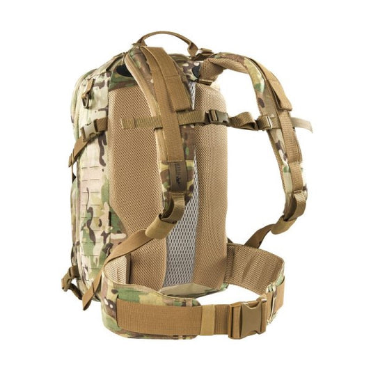 The Tasmanian Tiger Modular Radio Pack Multicam features exterior pouches and a front flap with a zippered pocket. The included removable hip belt can also double as a Warrior Belt, while the radio holder can be easily adjusted for height and width. Top zippered openings provide quick access, while the shoulder straps include cable guides and ports. www.defenceqstore.com.au