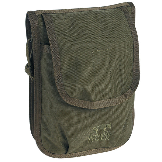 Experience the perfect partner for your notebook in the Tasmanian Tiger Note Book Pocket. With a weight of 100 grams and compact size, this pocket not only keeps your notebook protected, but also offers a separate pocket for pens and other accessories. Its all-round zip ensures secure closure, making it a must-have item. Don't miss out on this exclusive olive green variety! www.defenceqstore.com.au