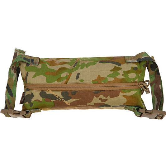 Unleash the full potential of your ALICE frame with the Alice Frame Accessory Pouch AMCU, which conveniently attaches to the bottom of the frame behind the waist support pad. You'll have plenty of room to store all your essentials, including a hoochie or any other similarly-sized items. Upgrade your outdoor adventures today! www.defenceqstore.com.au