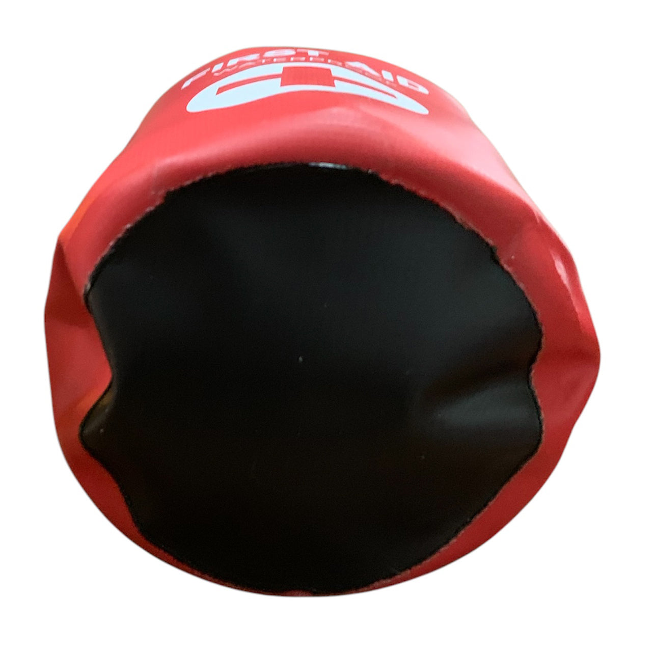 The 2LT First Aid Waterproof Emergency Bag is the perfect way to store medical supplies and keep them dry, visible and easily accessible. www.defenceqstore.com.au