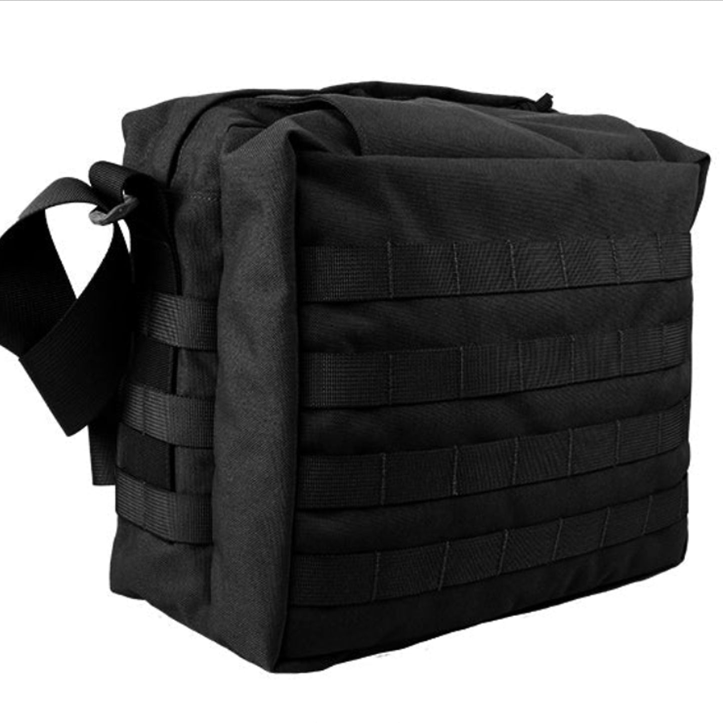 Compact yet capable, the Platatac Grab Bag MKII in Multicam delivers tactical functionality in a refined package. Measuring 20 x 30 x 5 cm and weighing just 1 kg, it's engineered for operators who demand versatility without bulk. www.defenceqstore.com.au