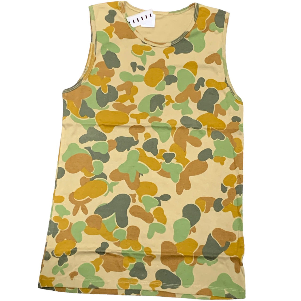 Designed for maximum breathability and lightweight comfort, these 100% cotton singlets are the perfect choice for keeping cool on hot days. Whether you're out in the bush or strolling around town, you'll stay fresh-smelling and stay comfortable in these stylish DPCU Australian Army Uniform-compatible singlets, whether worn alone or under a shirt. www.defenceqstore.com.au