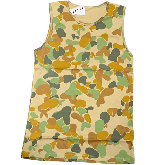 Designed for maximum breathability and lightweight comfort, these 100% cotton singlets are the perfect choice for keeping cool on hot days. Whether you're out in the bush or strolling around town, you'll stay fresh-smelling and stay comfortable in these stylish DPCU Australian Army Uniform-compatible singlets, whether worn alone or under a shirt.  www.defenceqstore.com.au