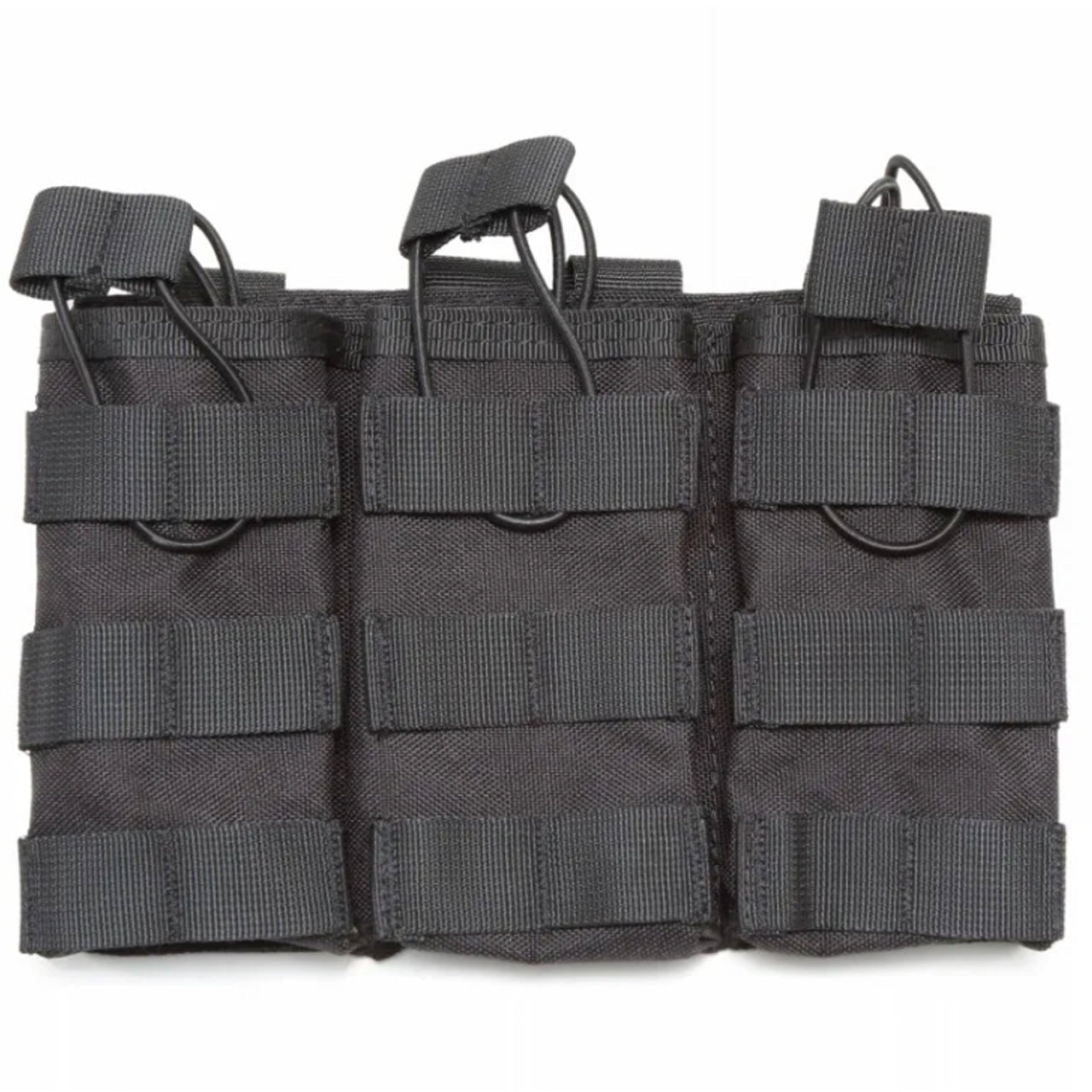 Experience the convenience of the Airsoft Combat Triple Mag Pouch! With a simple open-top design and elastic bungee cord fasteners featuring easy pull tabs, it's hassle-free to carry your magazines. www.defenceqstore.com.au