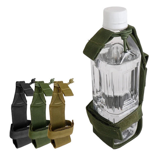 Staying hydrated on warm days is easy with the 600ml water bottle-holding Belt Pouch! Built from robust 500D nylon with an elastic shock cord loop, this is the ideal pouch for those who need to keep their beverages close at hand. It's a secure and versatile way to stay refreshed while on the move. www.defenceqstore.com.au