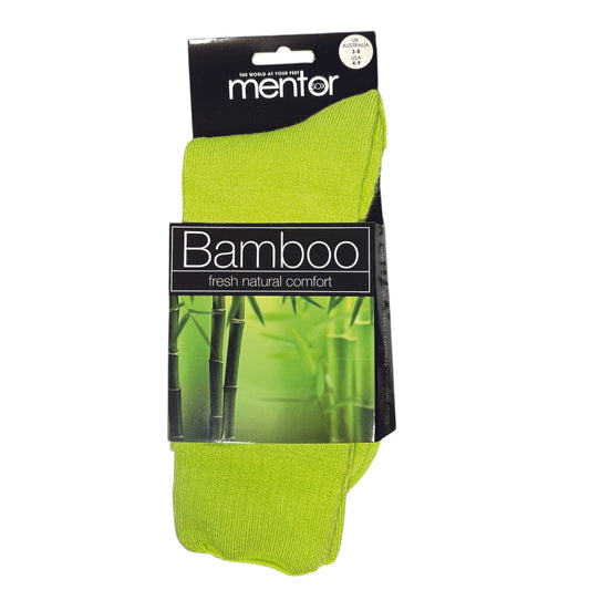 Crafted from a premium blend of 78% bamboo, 20% nylon, and 2% elastane, the Mentor M02 socks deliver natural antibacterial benefits that keep your feet fresh and dry throughout the day. www.defenceqstore.com.au