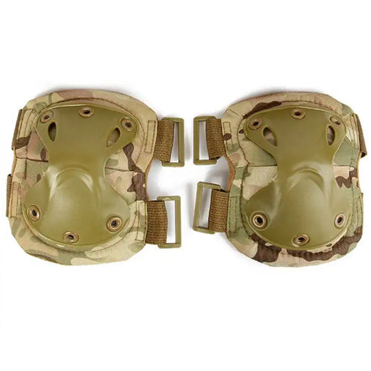 Tackle any mission with confidence in Elite Tactical Low Profile Tactical Knee Pads Multicam! Durable thermoplastic caps protect your knees from impact, while EVA foam padding cushions against terrain and harsh conditions. www.defenceqstore.com.au