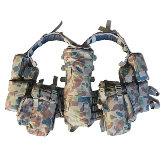 The South African Assault Vest is an all round tactical vest with pockets of varying sizes to hold virtually all your Airsoft accessories and needs. The best feature of the SAAV is the large hip pocket on left and right sides which can be used as dump pockets, utility pouches, spares pouches or any combination of the three. The SAAV also has a long, thin back pouch which can be used for carrying a hydration bladder, spare clothing or water bottle. www.defenceqstore.com.au