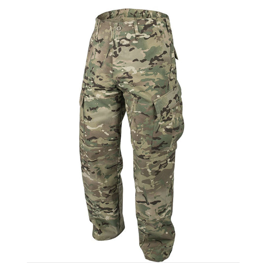 Intended for use during "battles", as opposed to "garrison" dress uniforms, the Battle Dress Uniform was used by the U.S Armed Forces as their standard uniform for warfare situations from the easrly 1980's to the mid 2000s. Reminiscent of the Vietnam-era jungle fatigues, the BDU trousers and combat shirt first appeared in September 1981. www.defenceqstore.com.au