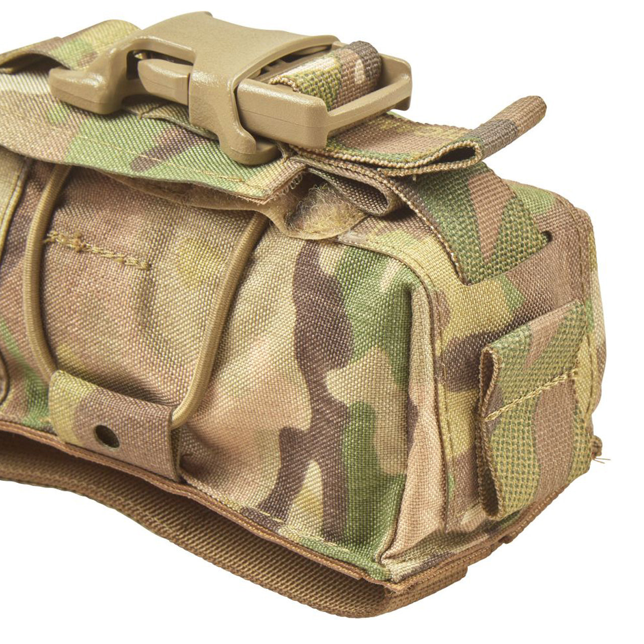 The Platatac SMAS (Smoke, Mags & Stuff) Pouch is designed to carry a single M18 smoke grenade, similar-sized pyrotechnic or EO, up to two 5.56 mags or a single 7.62 mag. www.defenceqstore.com.au