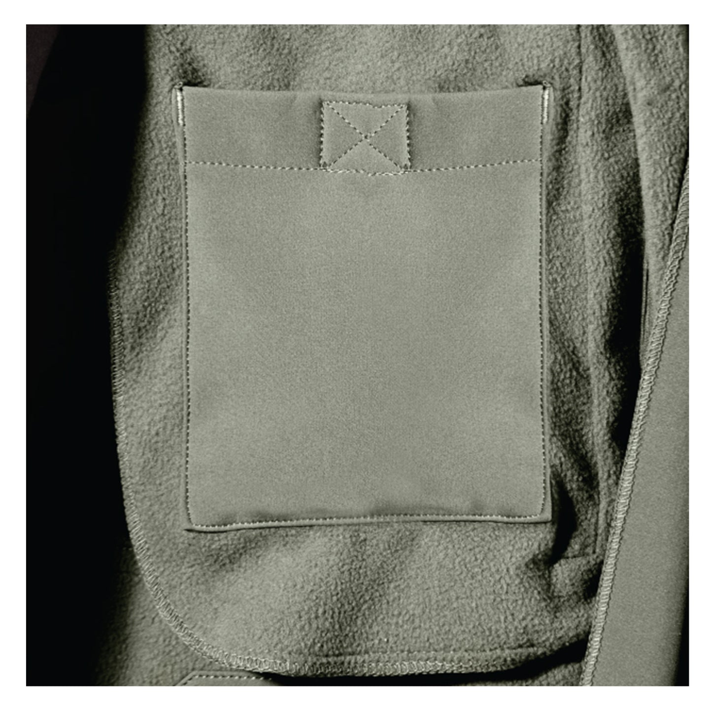 Rothco’s Stealth Ops Soft Shell Tactical Jacket offers unbeatable comfort, durability, and versatility. The mid-weight softshell jacket is ideal for moderate to inclement weather and is perfect for the fall and spring.