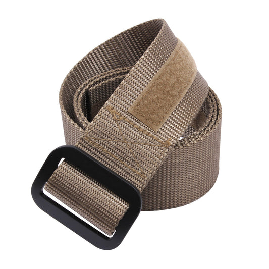 Rothco's Coyote Military Riggers Belt is U.S. military compliant according to DA PAM 670-1/AR 670-1. The tactical belt's coyote color meets the Army's new regulations and can be worn with your OCP Scorpion Uniform. The riggers belt is also available in additional colors.