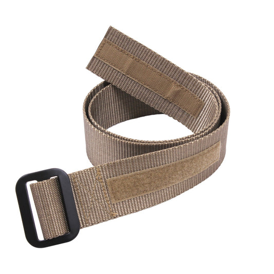 Rothco's Coyote Military Riggers Belt is U.S. military compliant according to DA PAM 670-1/AR 670-1. The tactical belt's coyote color meets the Army's new regulations and can be worn with your OCP Scorpion Uniform. The riggers belt is also available in additional colors.