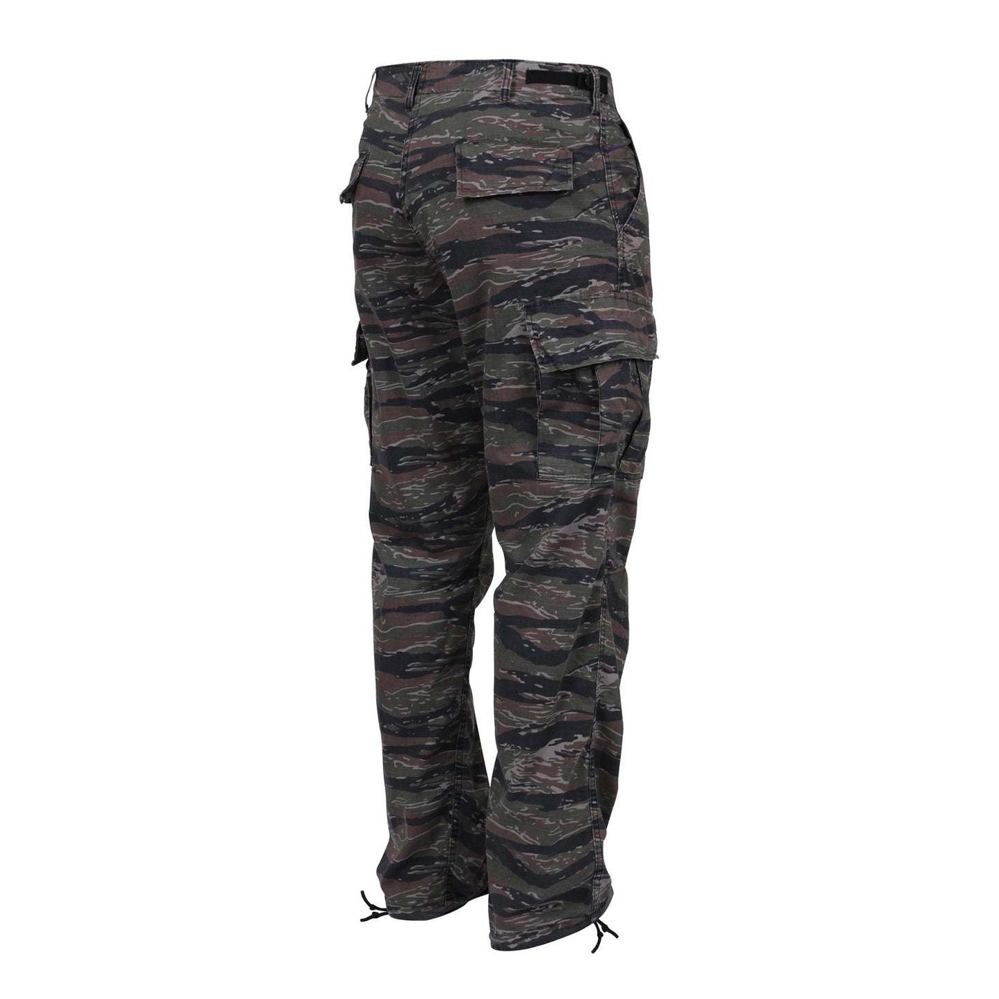 Rothco’s Camo Tactical BDU Pants are made for comfort and built for combat. Camo BDU Pants Are Built To Withstand Wear And Tear With Long-Lasting 55% Cotton / 45% Polyester Material Reinforced Seat And Knees Provide Unparalleled Resiliency While Shooting, Working Or Performing Any Outdoor Task