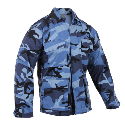 Designed to provide resiliency and comfort for the wearer, Rothco’s Camo BDU Shirts are the ultimate military shirt for active duty personnel and MilSim enthusiasts.