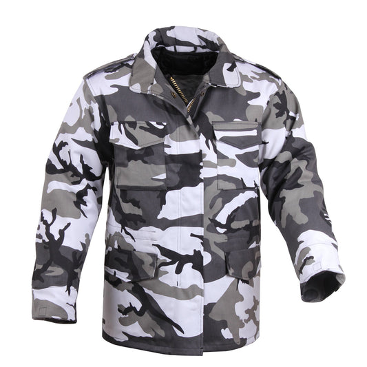 Rothco's Camo M-65 Field Jackets are made to military specifications and are designed to keep you warm and dry.