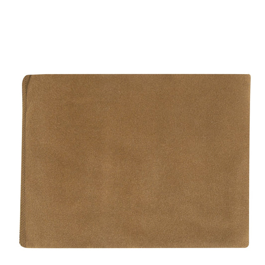 Rothco’s Microfiber Towel is made with a lightweight, fast drying 85% polyester/15% polyamide material.