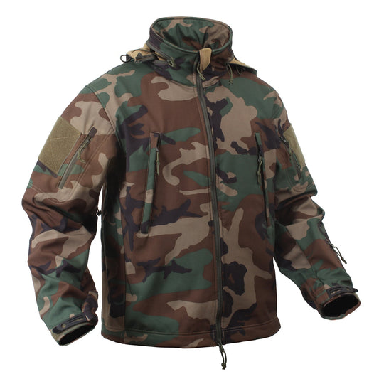 Rothco’s Soft Shell Tactical features a 3-layer wind-resistant, moisture-wicking, and insulating waterproof construction that is perfect for the great outdoors.